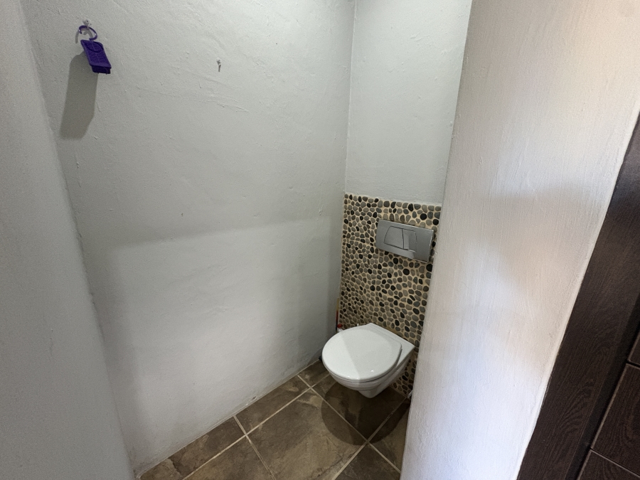 4 Bedroom Property for Sale in Gonubie Eastern Cape